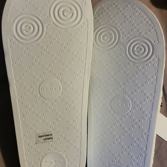 Gucci slides size 10 - Picture 4 of 4